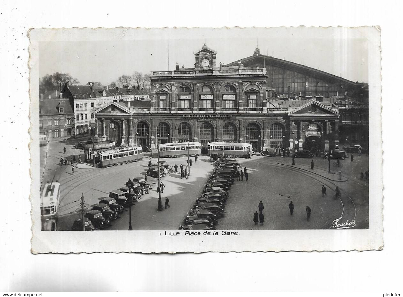 59 - LILLE - Place De La Gare - Lille