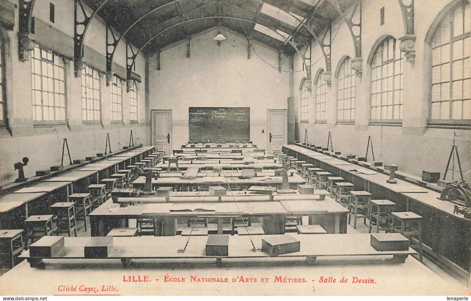 D7711 Lille école Nationale Des Arts Et Métiers - Lille