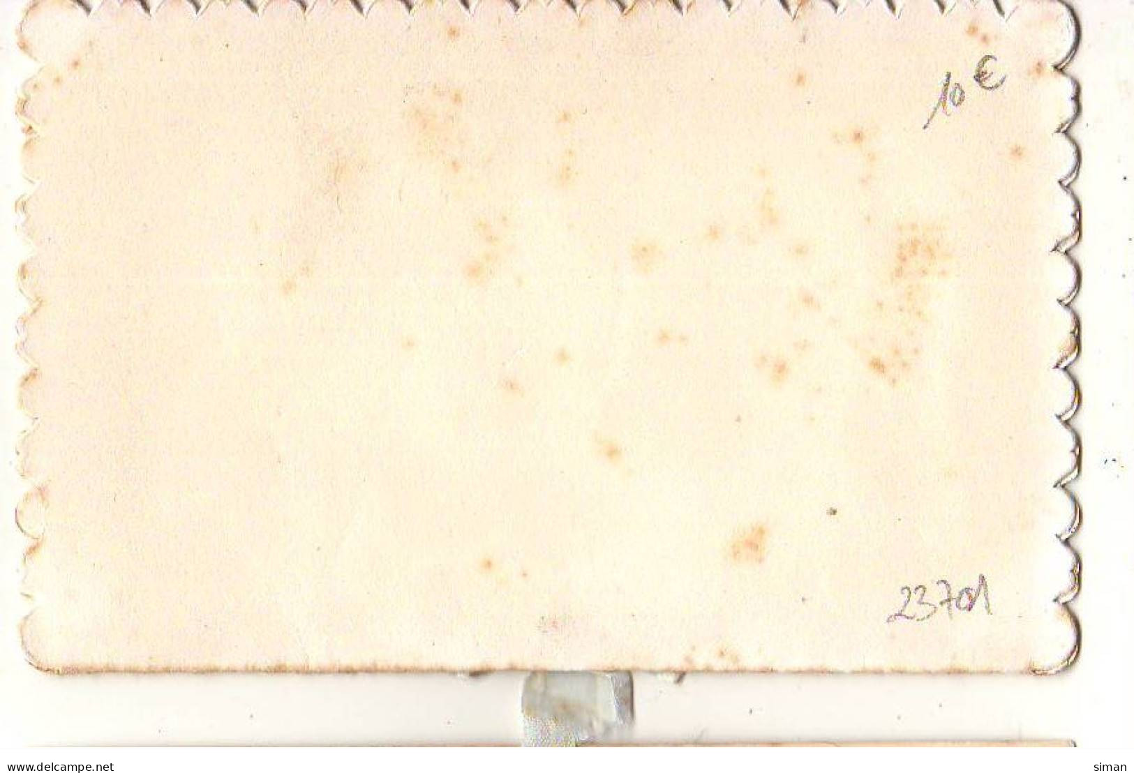N°23701 - Carte Brodée - Bonne Année - Papillon Et Myosotis - Bestickt