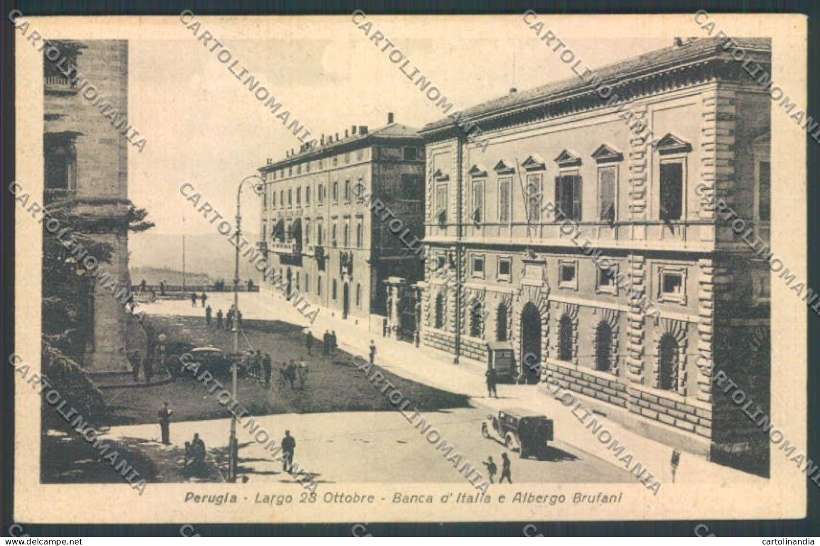 Perugia Città Banca Cartolina ZB8478 - Perugia
