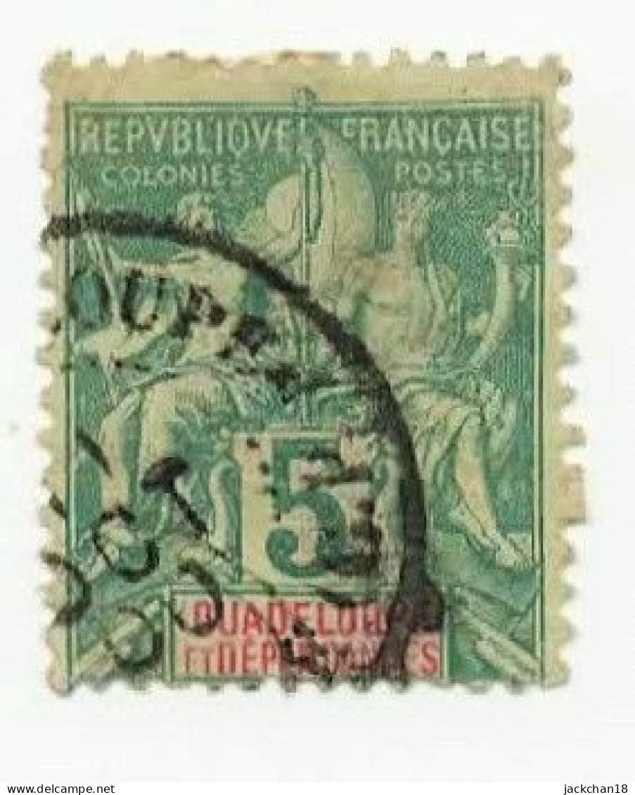 -- GUADELOUPE Et DEPENDANCES / N° 30 Y&T 5c Vert -- - Used Stamps