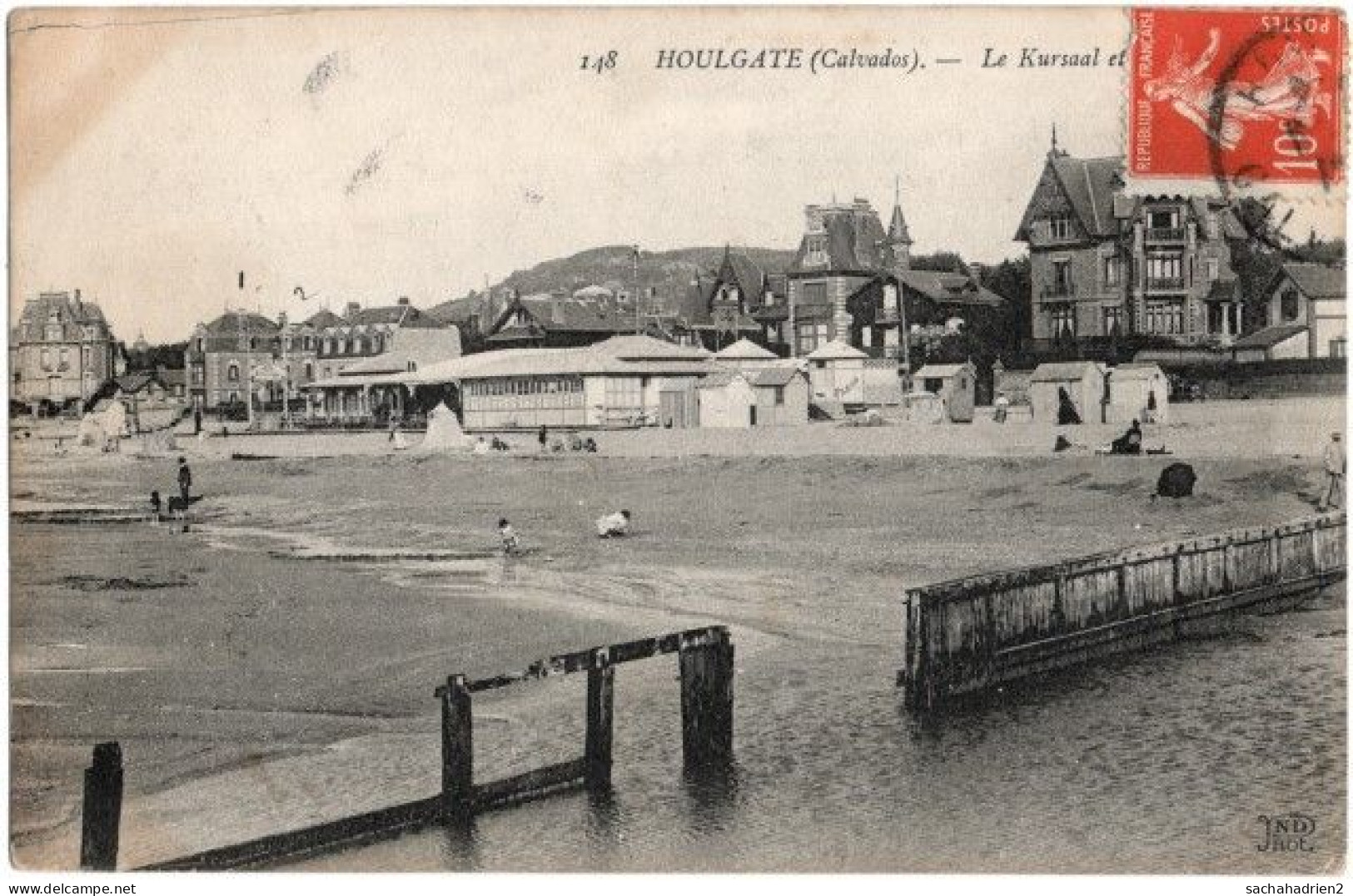 14. HOULGATE. Le Kursaal Et Les Villas. 148 - Houlgate