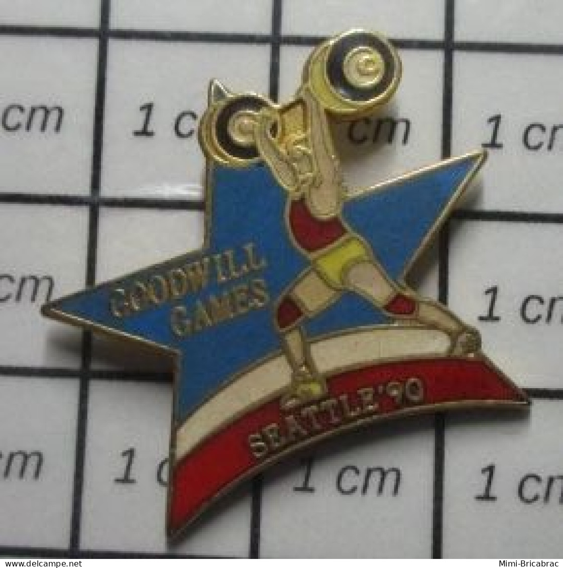 1618c Pin's Pins / Beau Et Rare / JEUX OLYMPIQUES / GOODWILL GAMES  SEATTLE 90 HALTERE HALTEROPHILIE - Jeux Olympiques