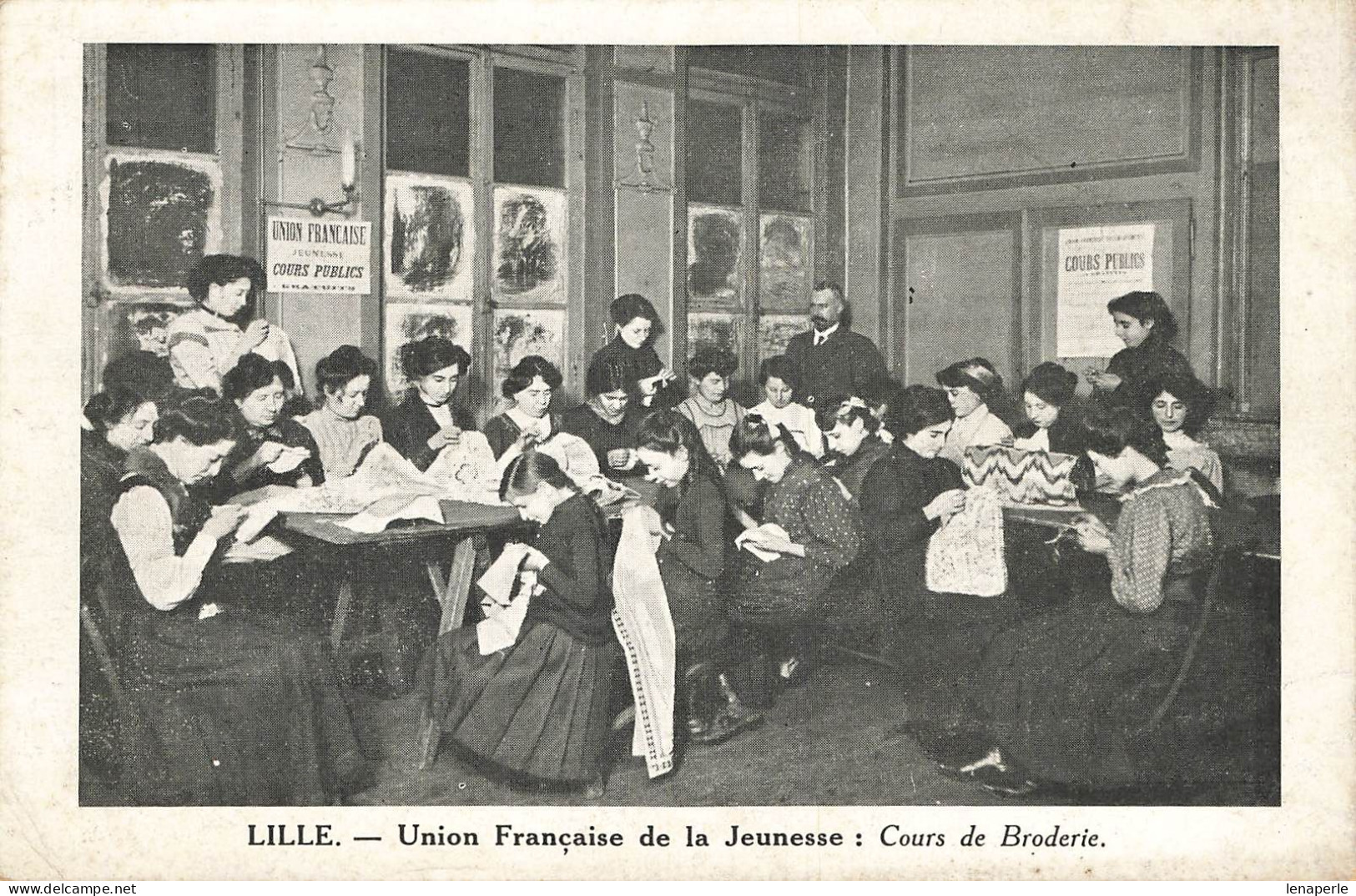 D7738 Lille Union Française De La Jeunesse Cours De Broderie - Lille