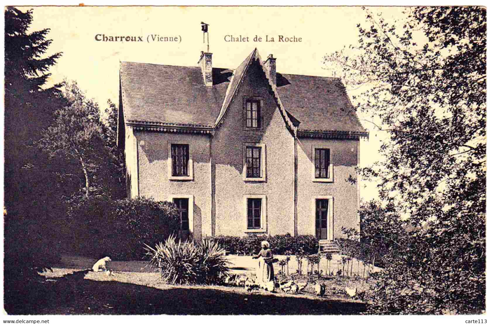 86 - B33587CPA - CHARROUX - Chalet De La Roche - Fermière Et Poules - Très Bon état - VIENNE - Charroux