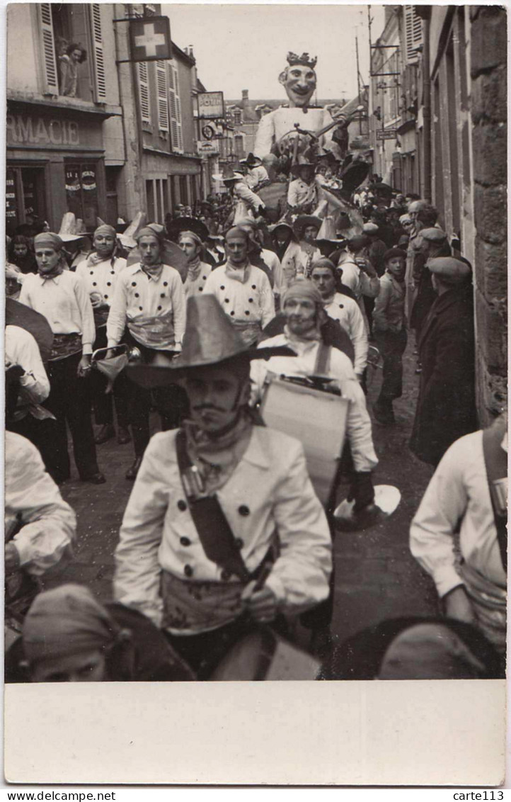 45 - B33225CPA - MONTARGIS - Carnaval - Carte Photo Reportage Jean Lemosse - Très Bon état - LOIRET - Montargis