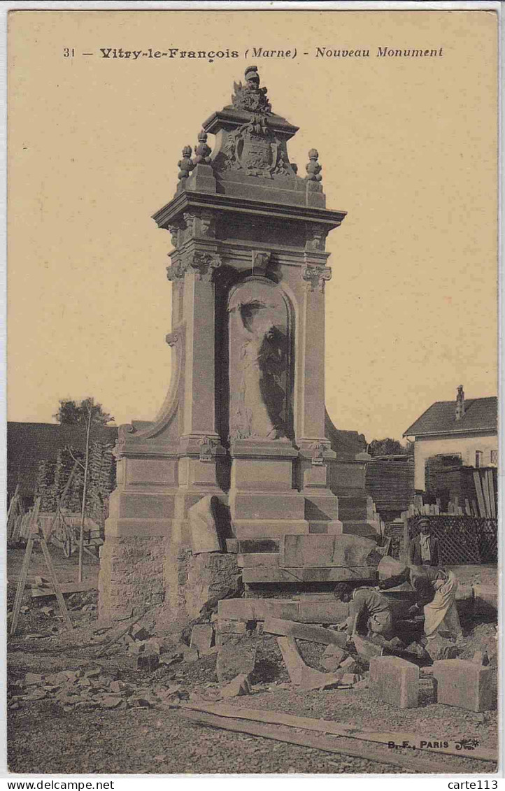 51 - B33125CPA - VITRY LE FRANCOIS - Nouveau Monument - Parfait état - MARNE - Vitry-le-François