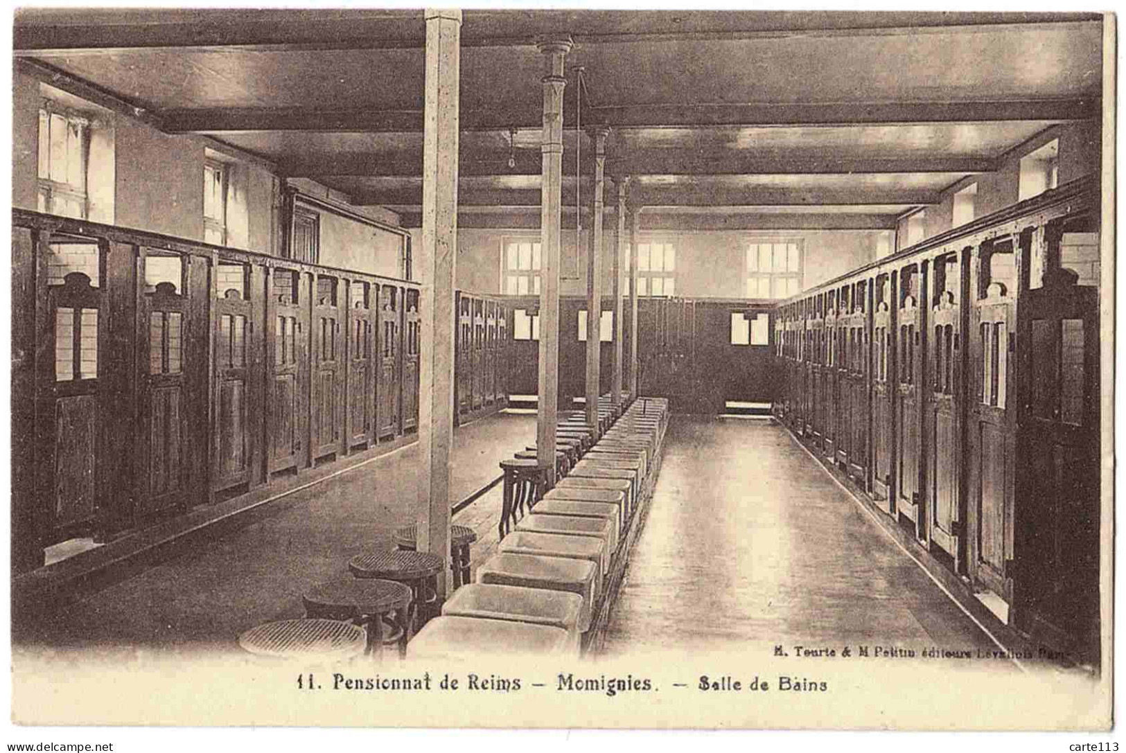 51 - B33077CPA - REIMS - Pensionnat - Momignies - Salle De Bains - Très Bon état - MARNE - Reims