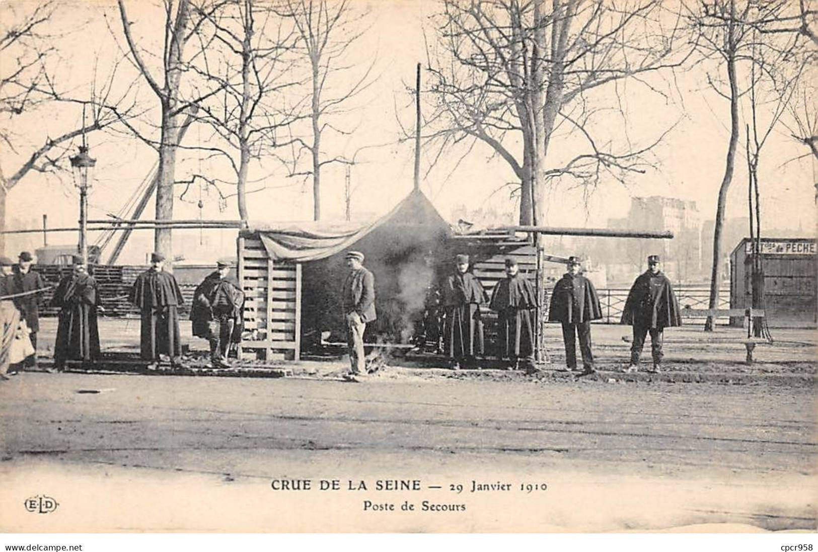 75 - PARIS - SAN51935 - Poste De Secours - 29 Janvier 1910 - Die Seine Und Ihre Ufer
