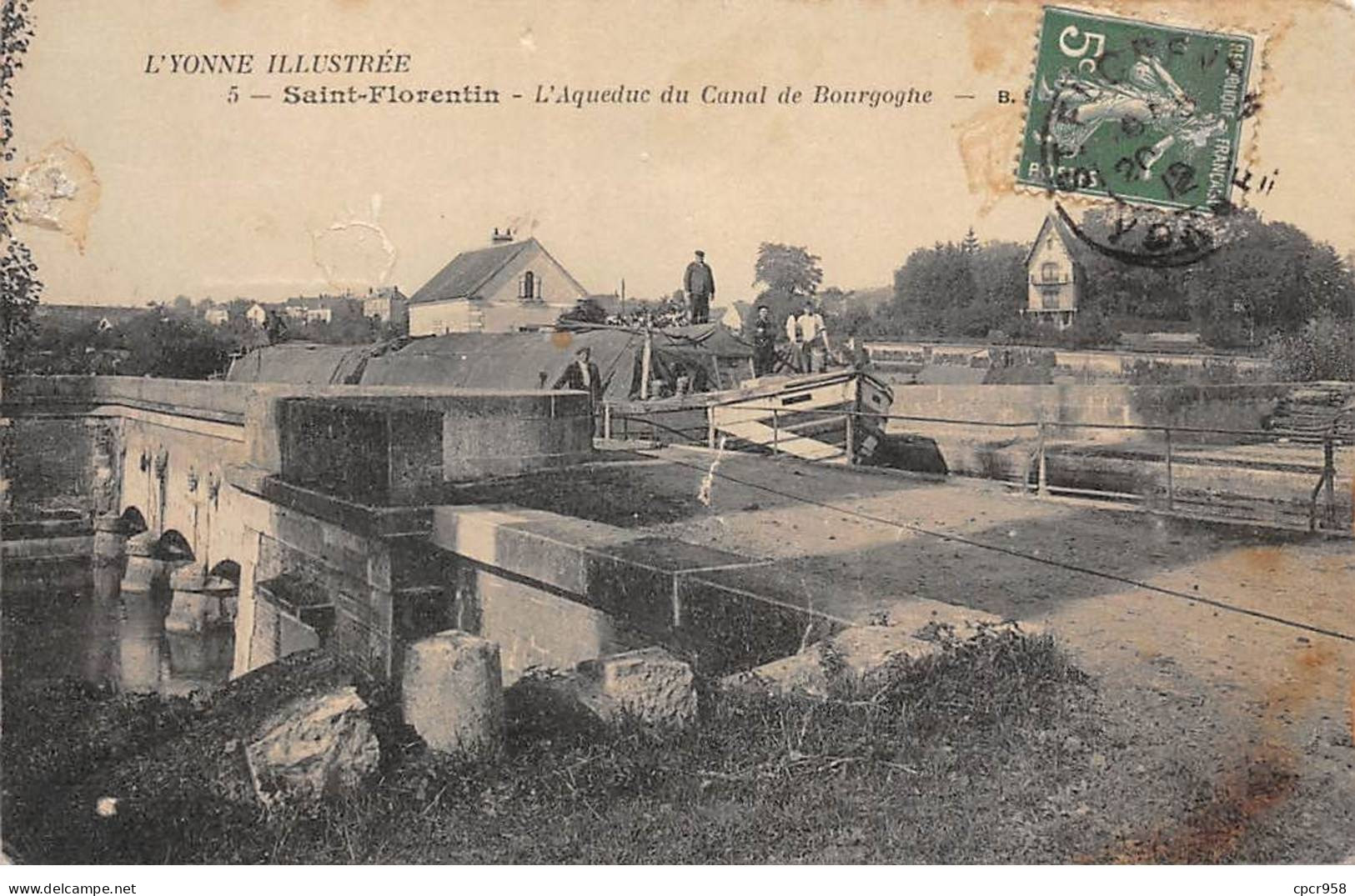 89 - SAINT FLORENTIN - SAN52124 - L'Aqueduc Du Canal De Bourgogne - Péniche - En L'état - Saint Florentin