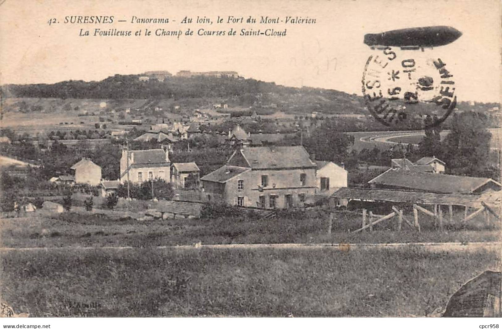 92 - SURESNES - SAN52199 - Panorama - Au Loin, Le Fort Du Mont Valérien - La Fouilleuse Et Le Champ De Courses - Suresnes