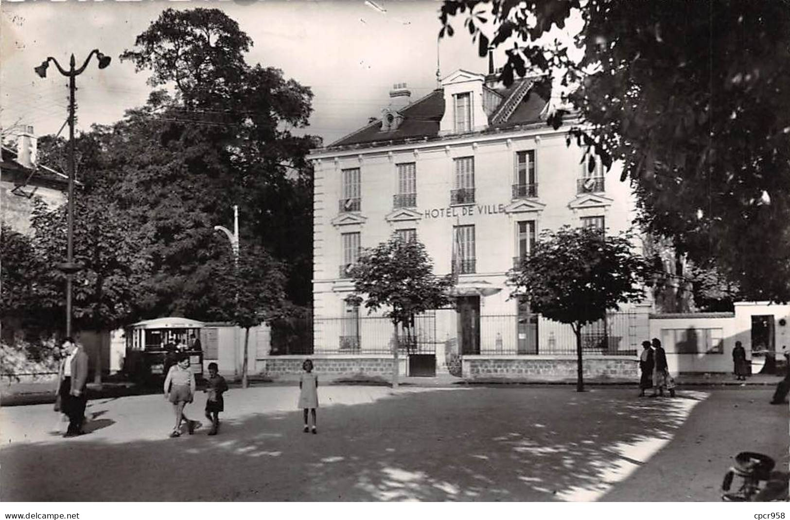 93 - BONDY - SAN52211 - L'Hôtel De Ville - CPSM 14x9 Cm - Bondy