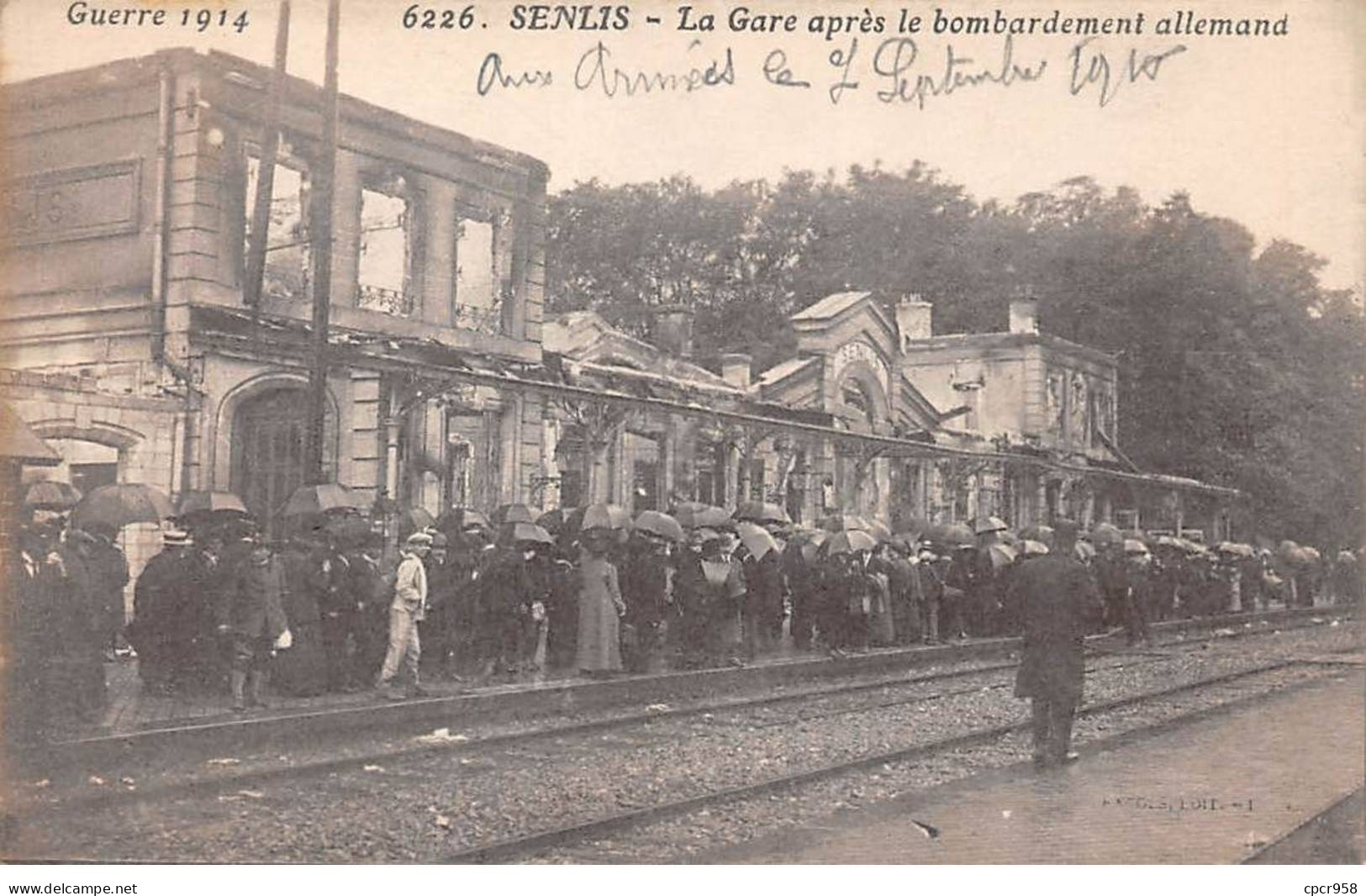 60 - SENLIS - SAN51790 - La Gare Après Le Bombardement Allemand - Senlis