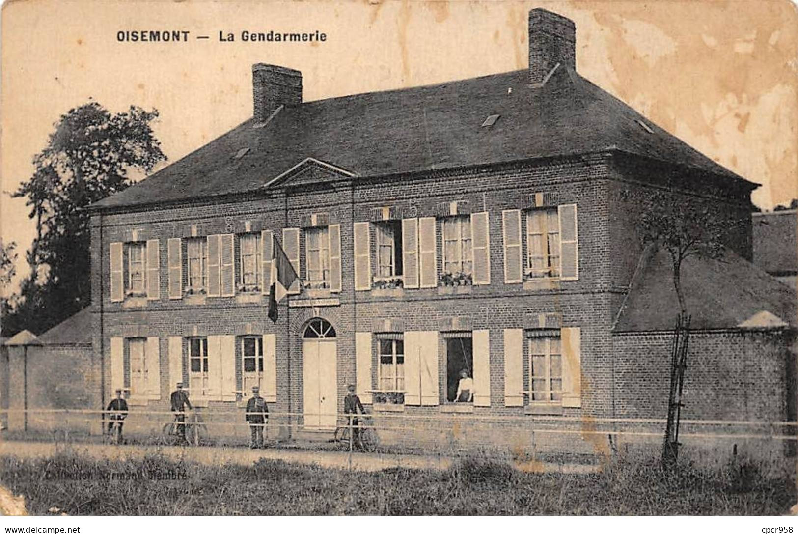 80 - OISEMONT - SAN45344 - La Gendarmerie - En L'état - Oisemont