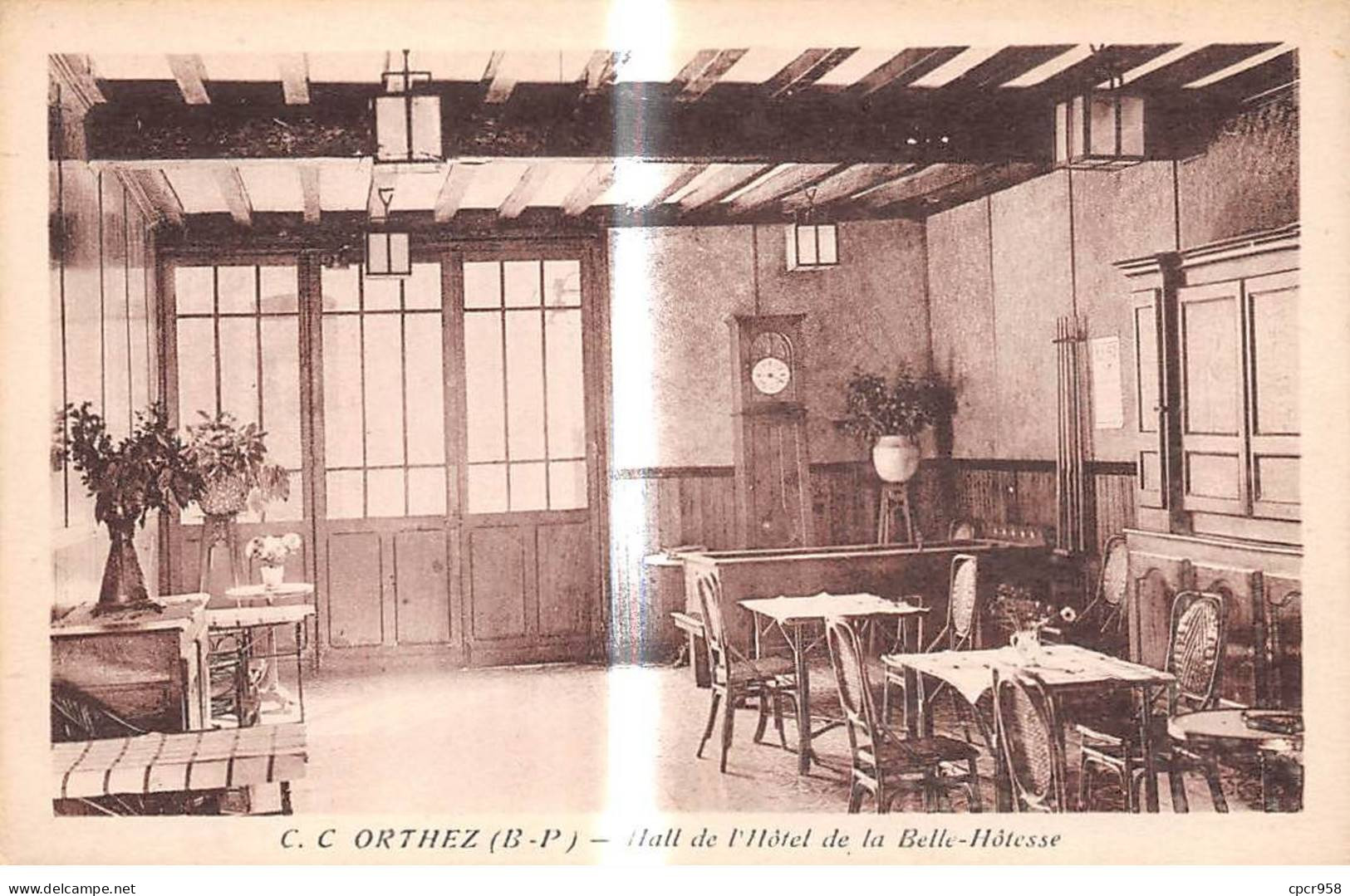 64 - ORTHEZ - SAN45049 - Hall De L'Hôtel De La Belle Hôtesse - Orthez