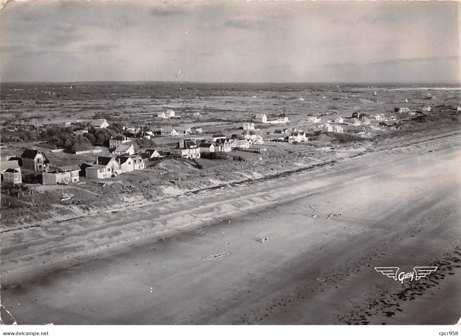 50 .n° Kri10905.denneville Plage .la Plage Et Les Villages  .n°2 . Edition Artaud   .sm 10X15 Cm . - Altri & Non Classificati