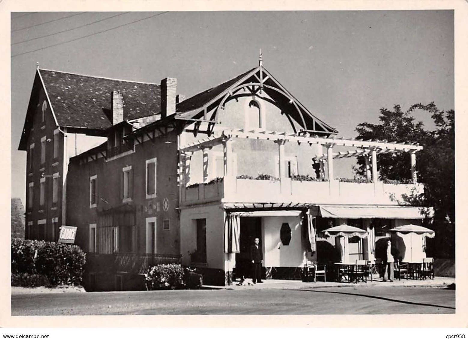 46 . N° Kri10862 . Souillac .grand Hotel Bellevue  . N°. Edition P.betz .  Sm 10X15 Cm . - Souillac