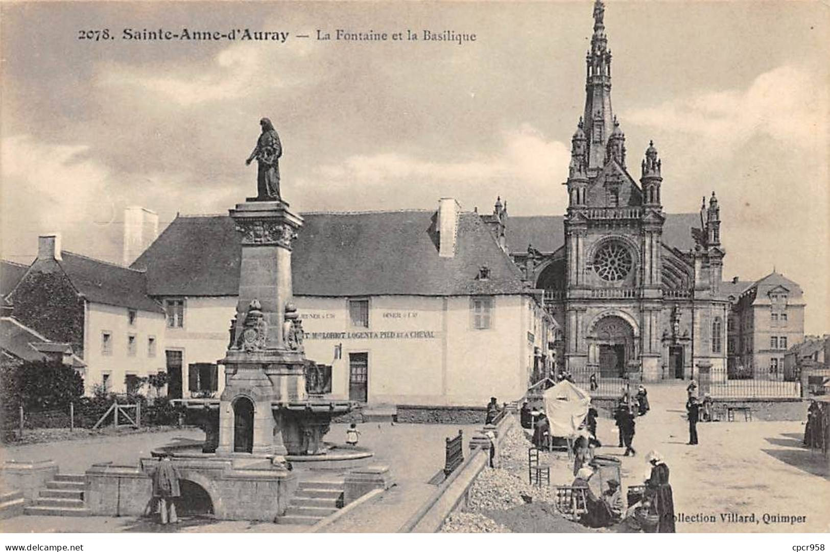 56 - SAINT ANNE D AURAY - SAN55249 - La Fontaine Et La Basilique - Sainte Anne D'Auray