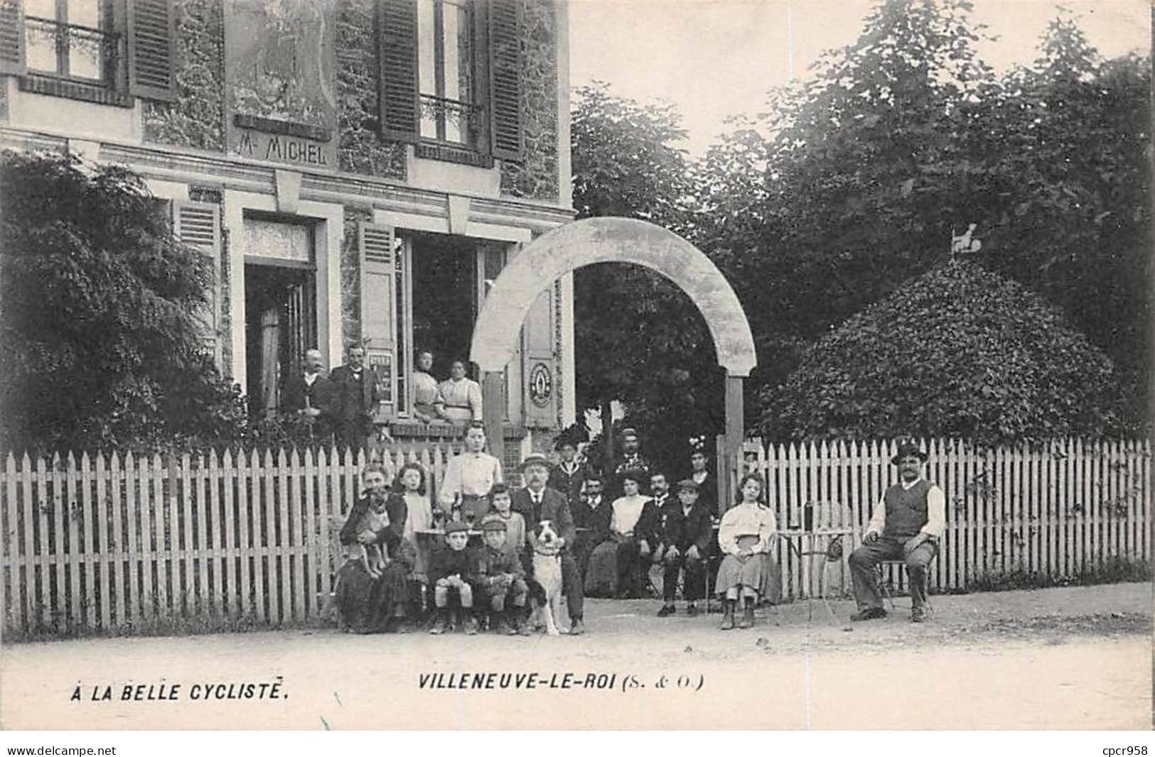 94 - VILLENEUVE LE ROI - SAN53542 - A La Belle Cycliste - Villeneuve Le Roi