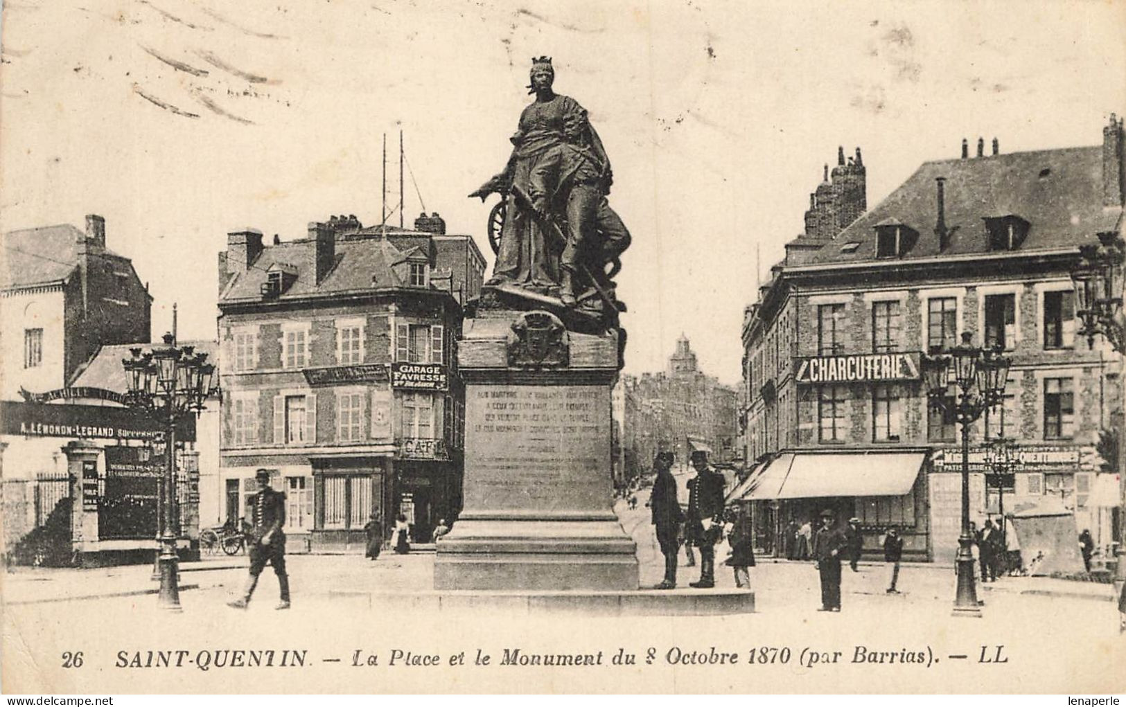 D7756 Saint Quentin La Place Et Le Monument - Saint Quentin