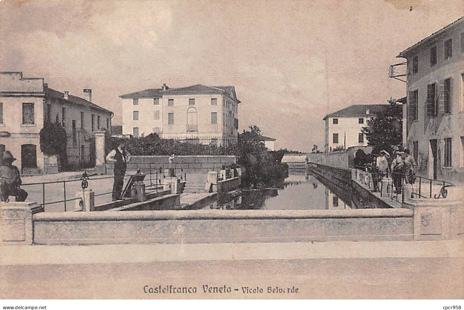 ITALIE - SAN48098 - Castelfranco Veneto - Vicolo Belverde - Treviso