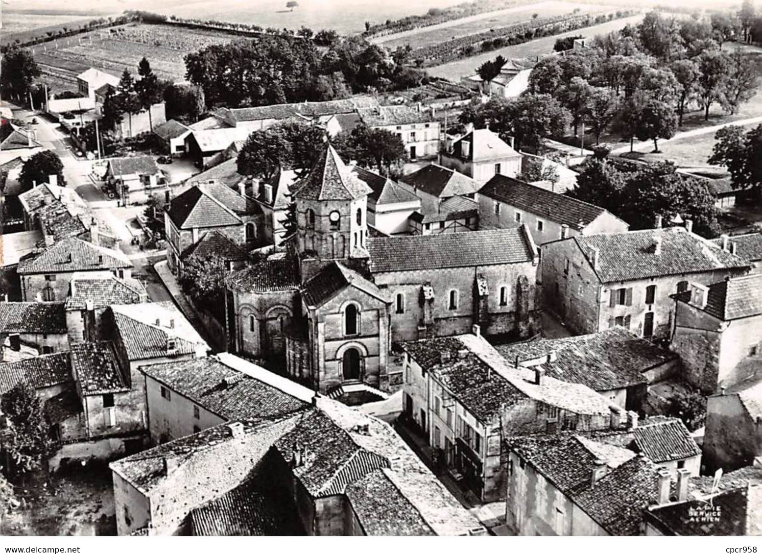 16 . N°sac10338 . ROUILLAC . L'église N°3 . En Avion Au Dessus De . Cpsm 10X15 Cm . Lapie - Rouillac