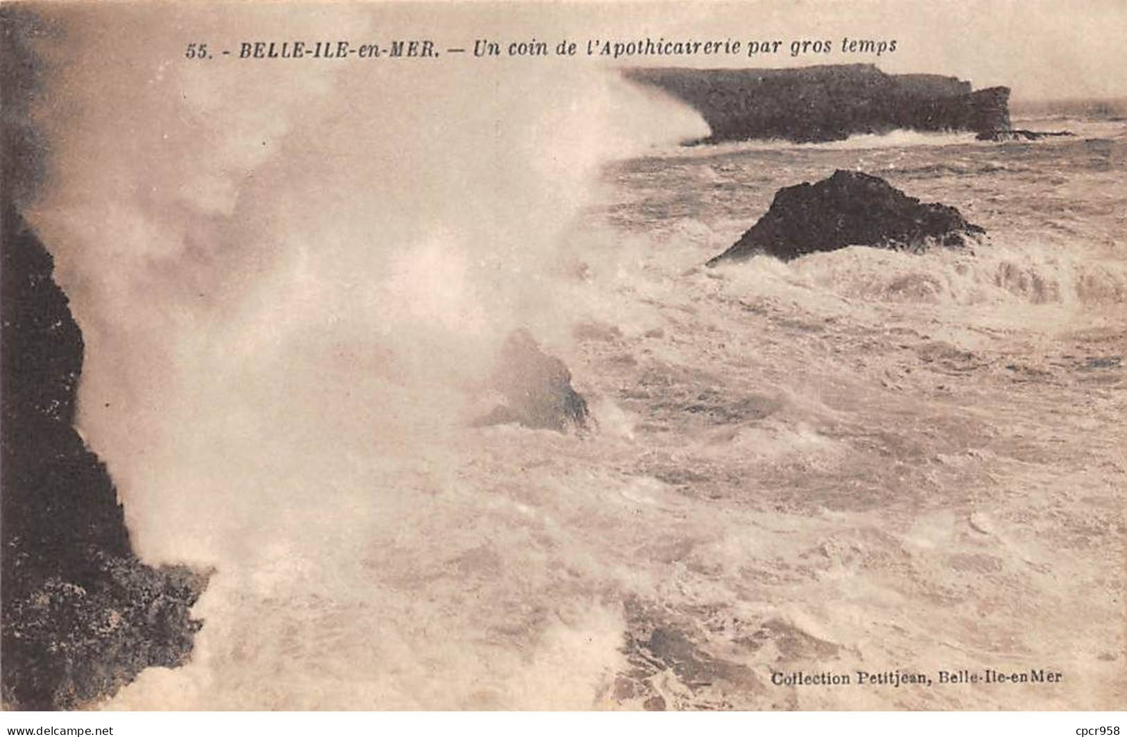 56 - BELLE ILE EN MER - SAN47604 - Un Coin De L'Apothicairerie Par Gros Temps - Belle Ile En Mer