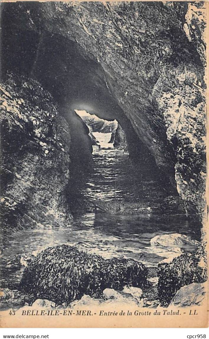 56 - BELLE ILE EN MER - SAN47601 - Entrée De La Grotte Du Talud - Pli - Belle Ile En Mer