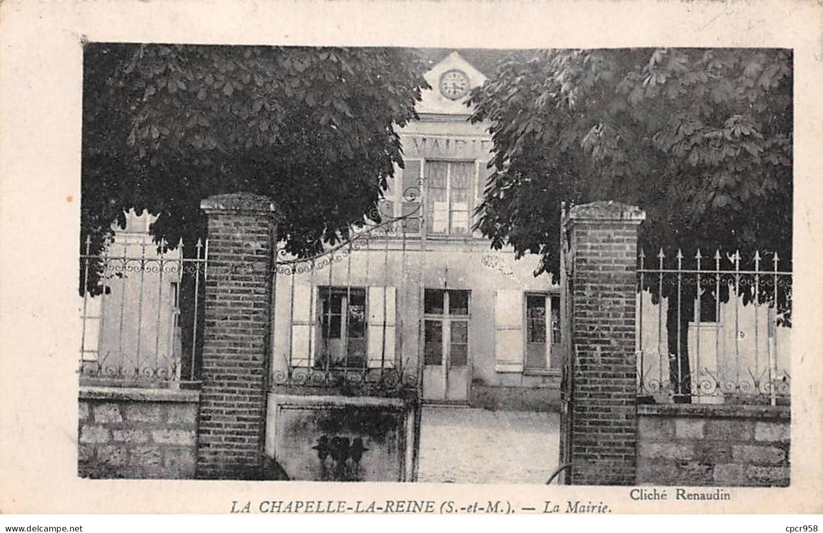 77 - LA CHAPELLE LA REINE - SAN57264 - La Mairie - La Chapelle La Reine