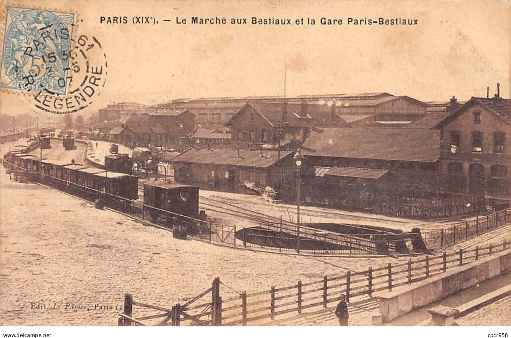 75019 - N°84372 - PARIS - Le Marché Aux Bestiaux Et La Gare Paris-Bestiaux - Train - Distrito: 19