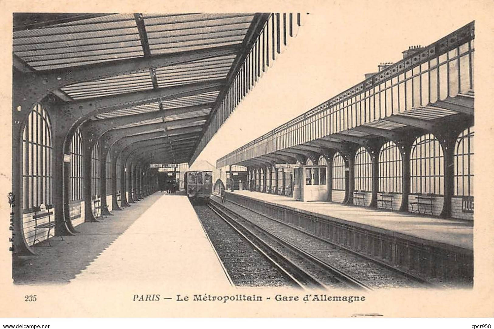 75010 - PARIS - SAN53246 - Le Métropolitain - Gare D'Allemagne - District 10