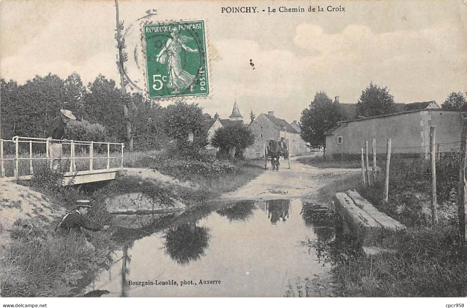 89 - POINCHY - SAN50879 - Le Chemin De La Croix - Autres & Non Classés