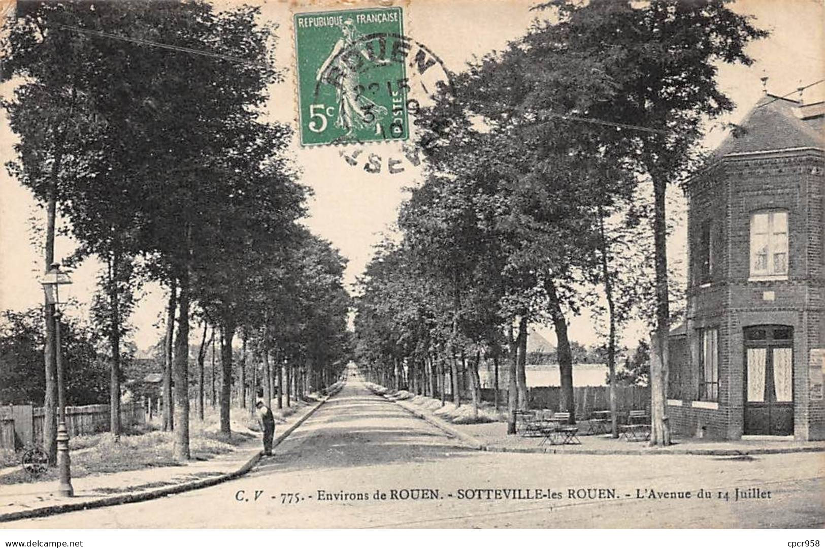 76 - SOTTEVILLE LES ROUEN - SAN53315 - Environs De Rouen - L'Avenue Du 14 Juillet - Sotteville Les Rouen