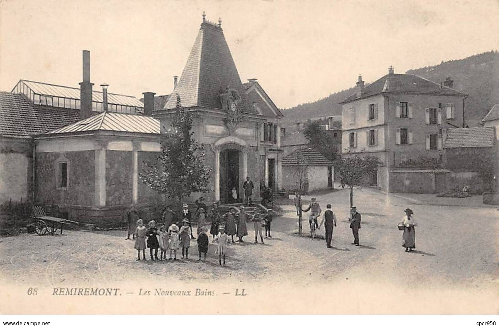 88 - REMIREMONT - SAN53469 - Les Nouveaux Bains - En L'état - Remiremont