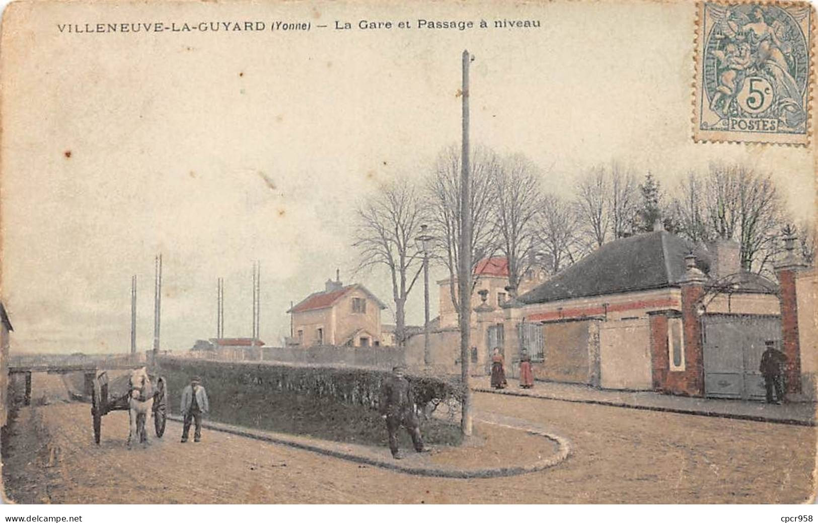 89 - VILLENEUVE LA GUYARD - SAN49501 - La Gare Et Passage à Niveau - Villeneuve-la-Guyard