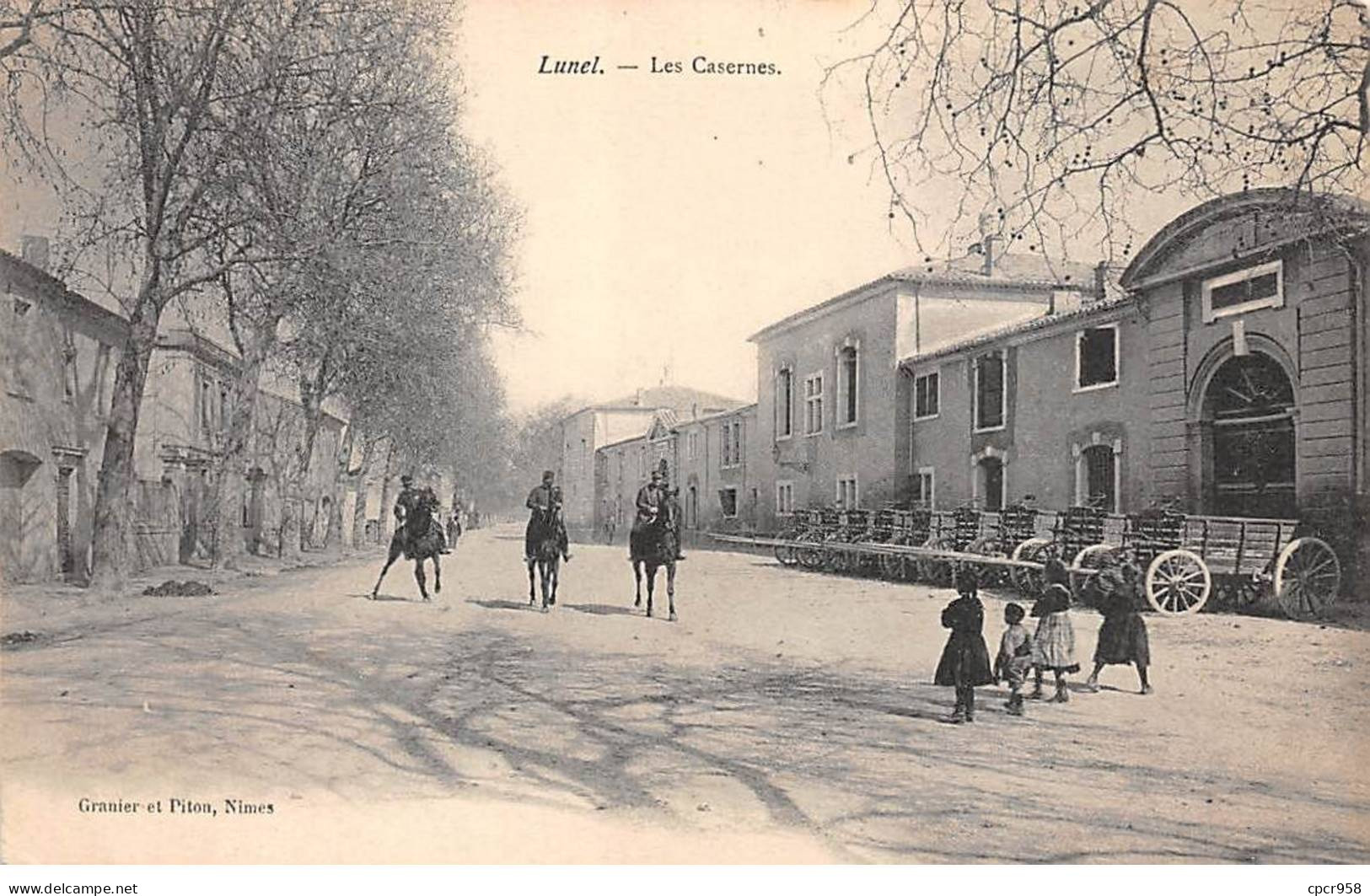 34 - LUNEL - SAN56974 - Les Casernes - Lunel