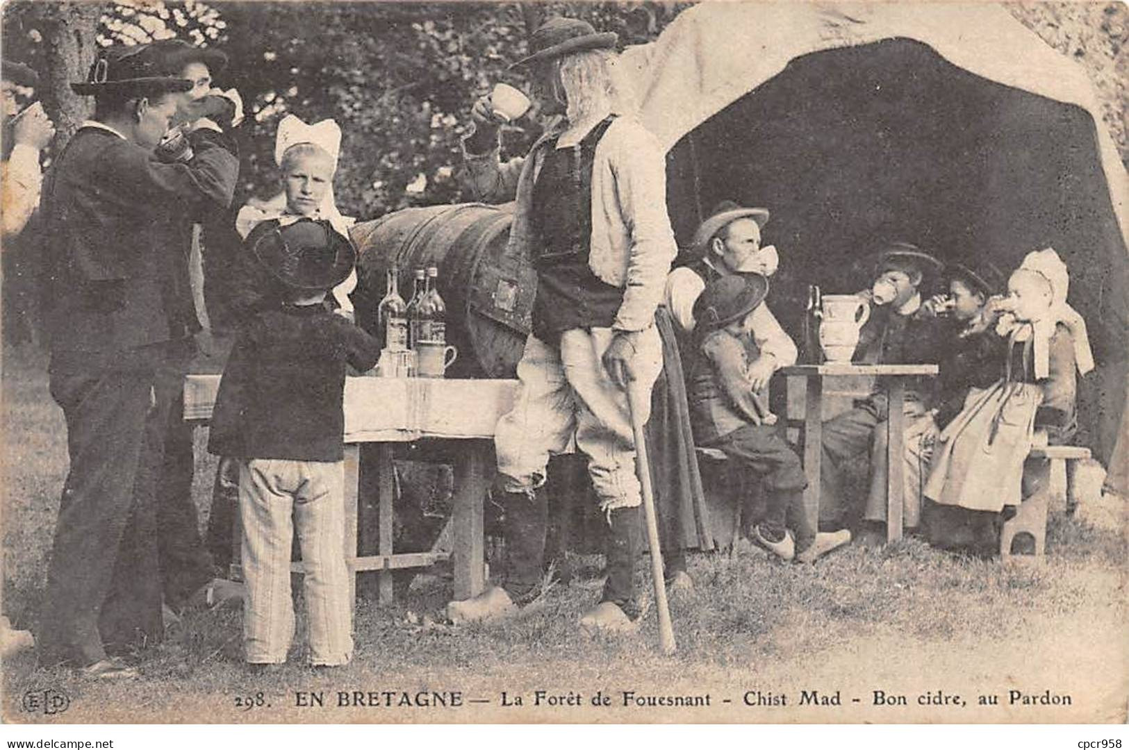 29.56 - MORBIHAN - SAN57081 - La Forêt De Fouesnant - Chist Mad - Bon Cidre, Au Pardon - En L'état - Fouesnant