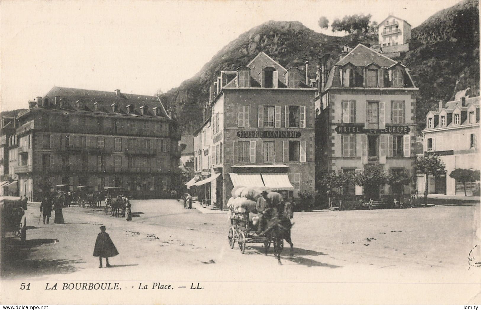 Destockage Lot De 32 Cartes Postales CPA Auvergne Clermont Ferrand La Bourboule Royat Chatelguyon Mont Dore - 5 - 99 Postcards