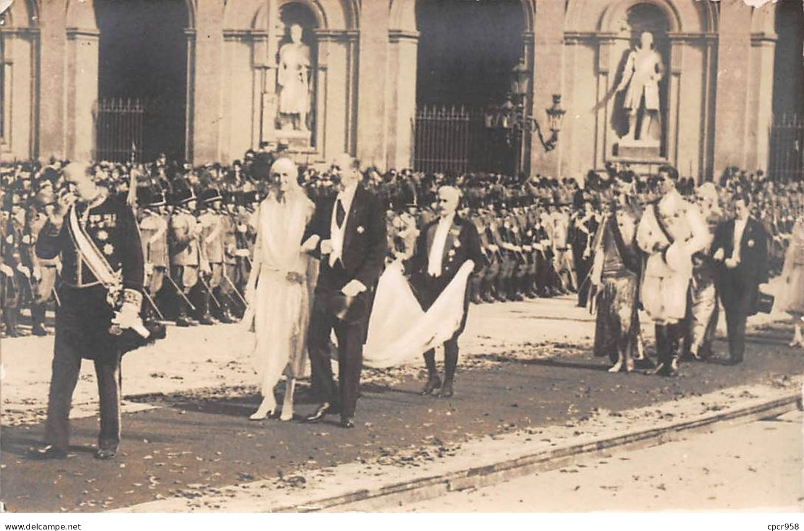 65 - N°84331 - TARBES - Cortège D'un Mariage - Carte Photo.SIGNATURE A Identifié.adresse President - Tarbes