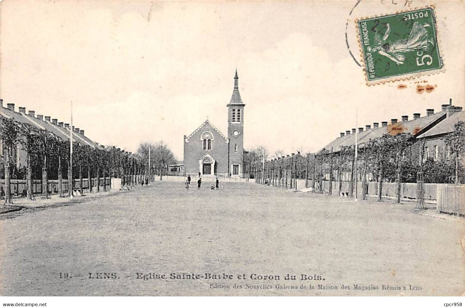 62 - LENS - SAN53080 - Eglise Sainte Barbe Et Coron Du Bois - Lens