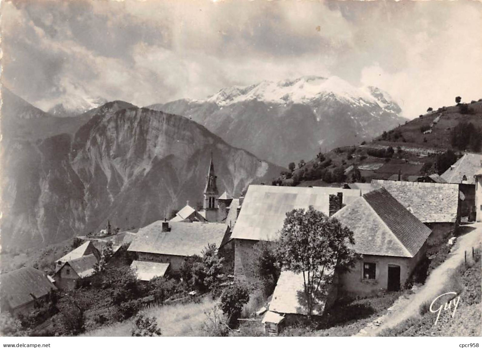 38 . N° Kri10663 . Alpe D'huez . Le Village Signal De Pregentil  .  N° 1131  . Edition André Leconte    . Sm 10X15 Cm . - Andere & Zonder Classificatie