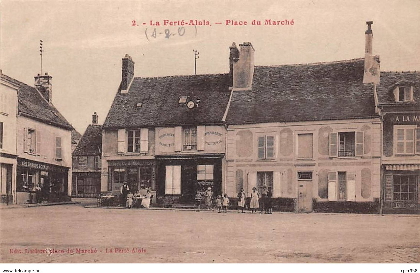 91 - LA FERTE ALAIS - SAN47034 - Place Du Marché - La Ferte Alais