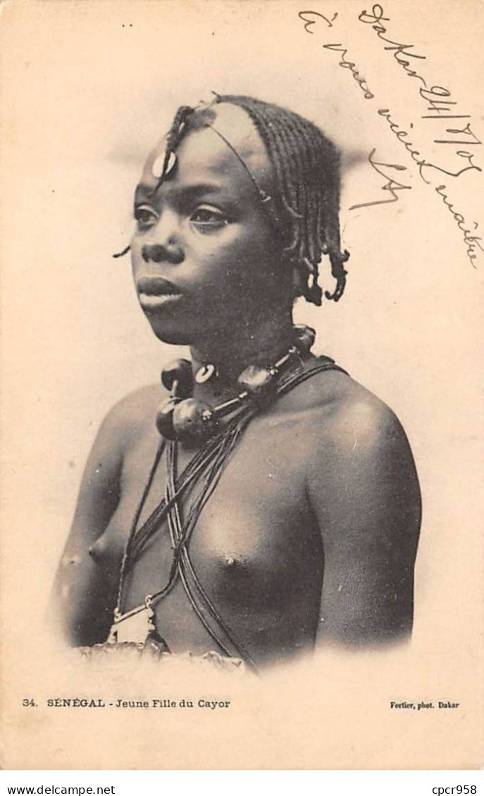 SENEGAL - SAN56355 - Jeune Fille Du Cayor - Sénégal