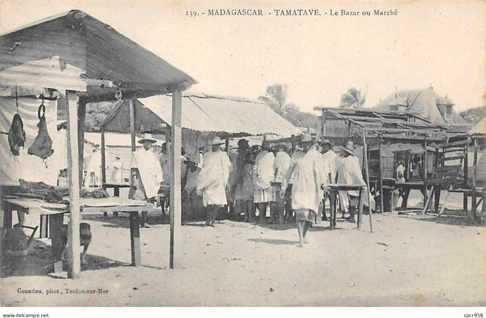 MADAGASCAR - SAN56565 - Tamatave - Le Bazar Ou Marché - Madagascar