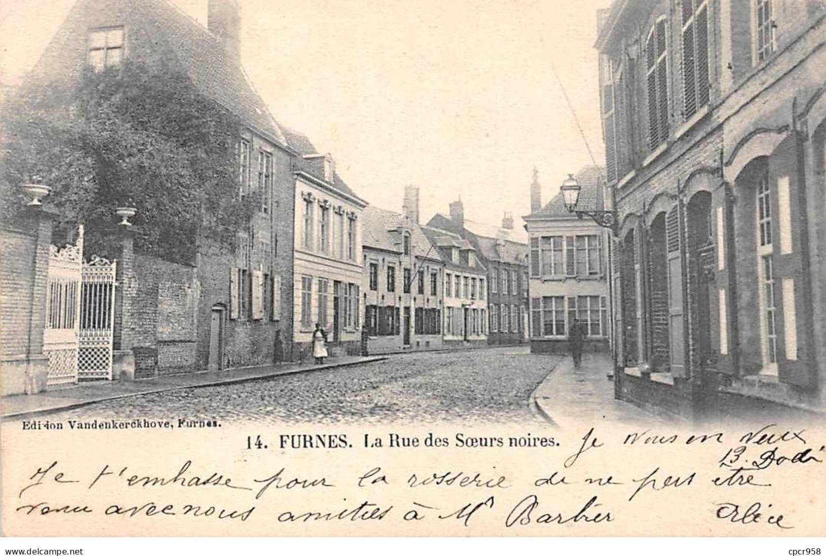 BELGIQUE - SAN52272 - FURNES - La Rue Des SÅurs Noires - En L'état - Veurne