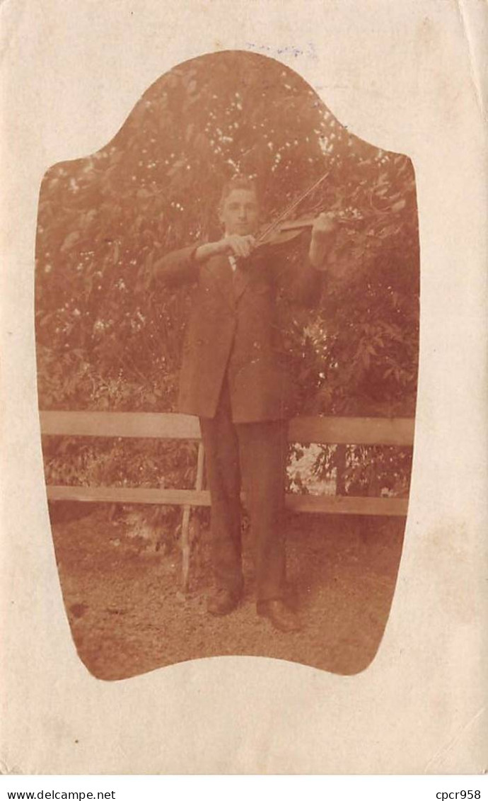 Musique - N°84229 - Violoniste - Carte Photo - Music And Musicians