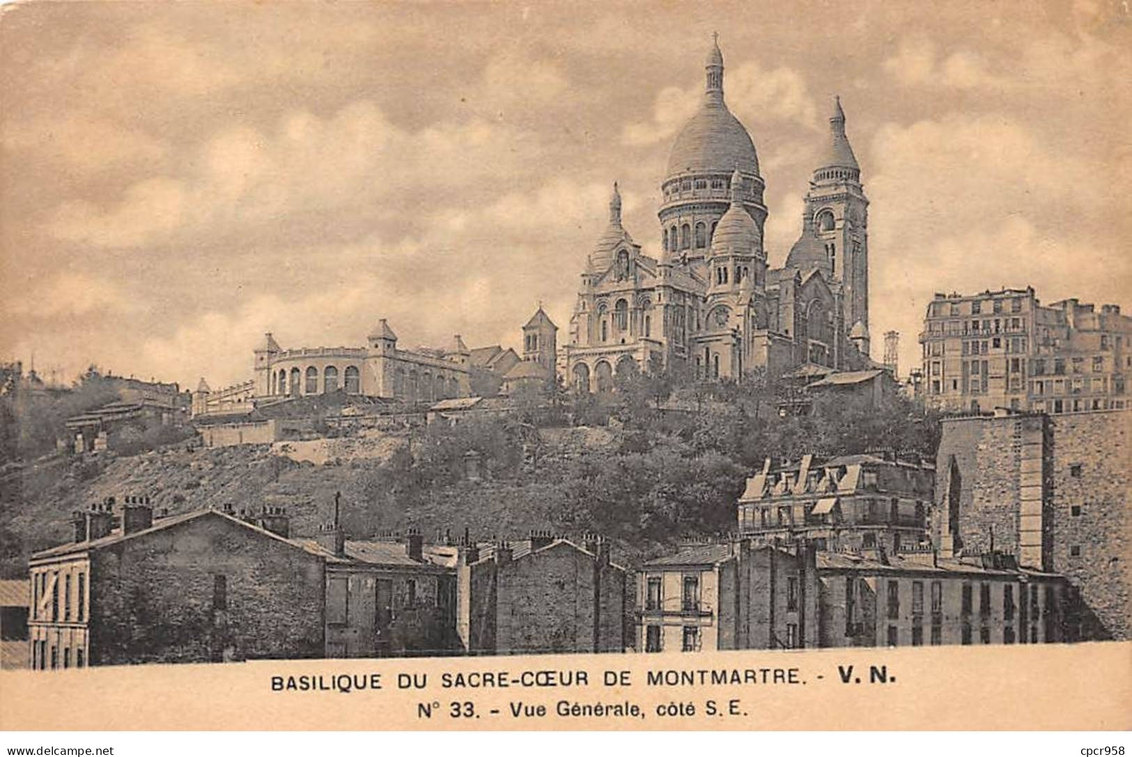 75018 - PARIS - SAN54737 - Basilique Du Sacré CÅur De Montmartre - Vue Générale - Côté SE - Arrondissement: 18