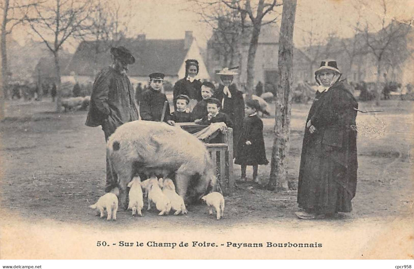 AGRICULTURE - SAN56256 - Sur Le Champ De Foire - Paysans Bourbonnais - Autres & Non Classés