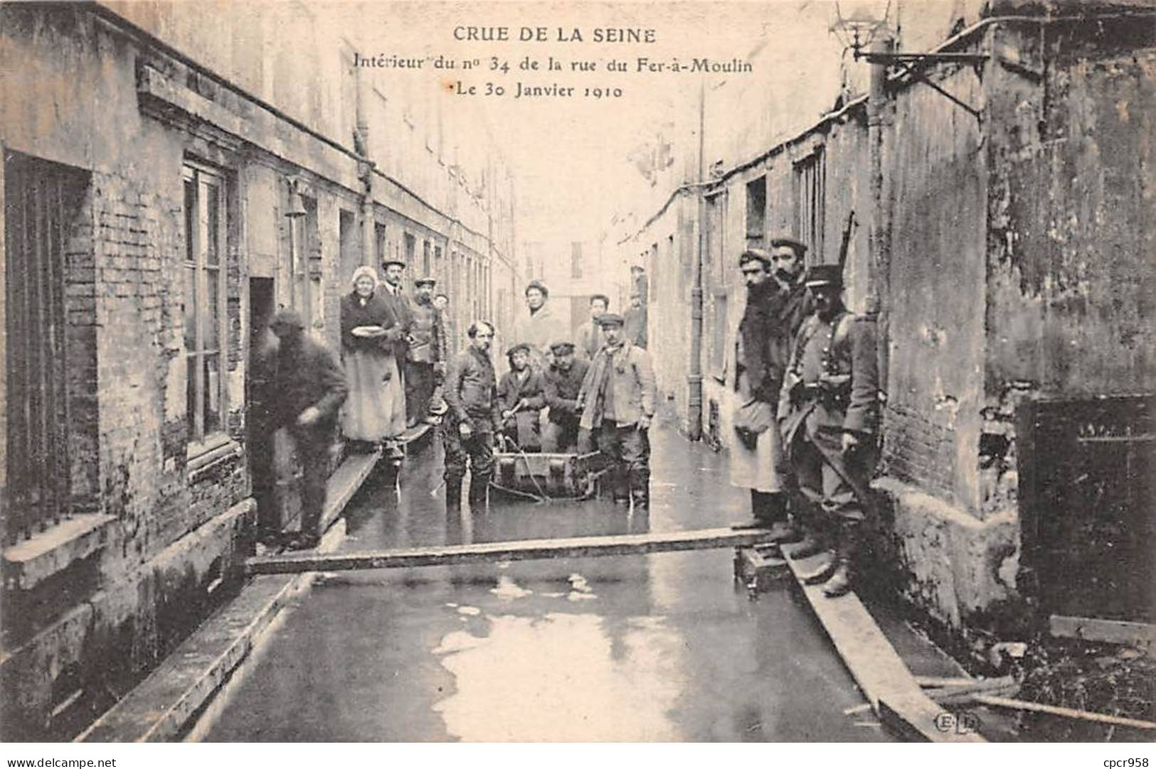 75005 - PARIS - SAN46707 - Intérieur Du N°3 De La Rue Du Fer à Moulin - 30 Janvier 1910 - Arrondissement: 05