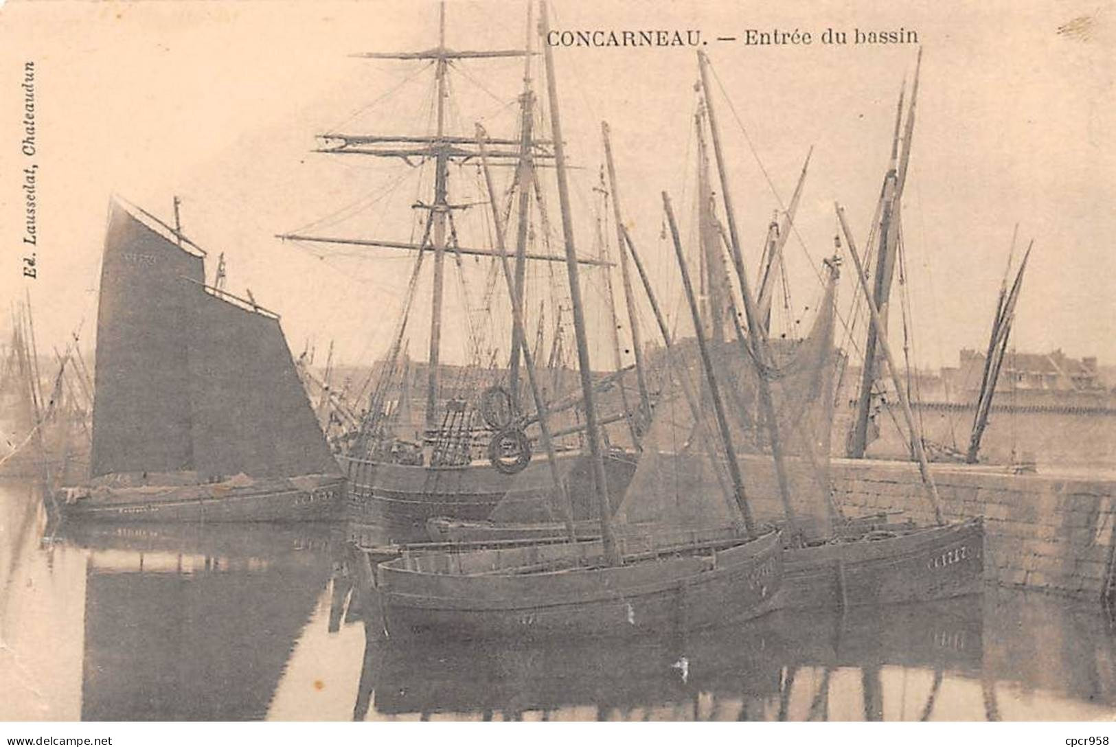 29 - CONCARNEAU - SAN48829 - Entrée Du Bassin - Concarneau